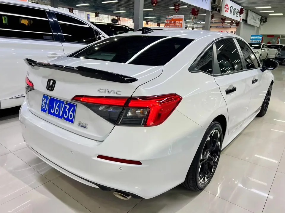 Honda CIVIC 2022 Civic 240TURBO CVT Ignition Edition 2023 — миниатюра 2