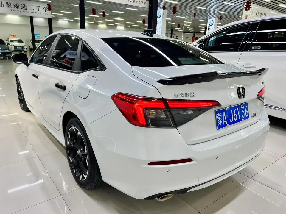Honda CIVIC 2022 Civic 240TURBO CVT Ignition Edition 2023 — миниатюра 4
