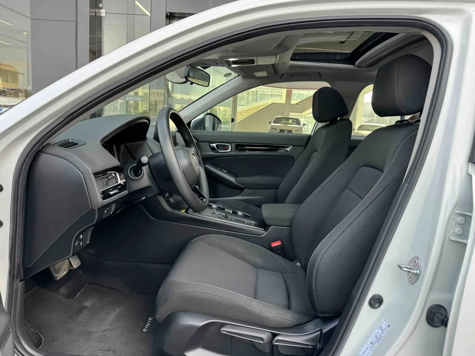Honda CIVIC Civic 2022 2022 Civic 240TURBO CVT Dynamic Edition 2023 — thumbnail 5