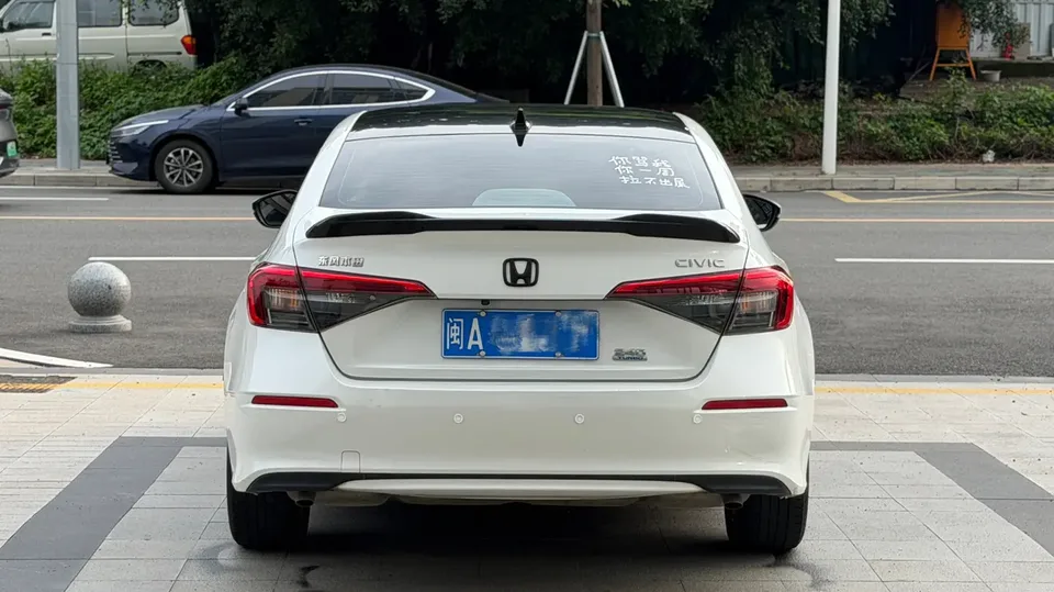 Honda CIVIC Civic 240TURBO CVT Power Edition 2023 — миниатюра 2
