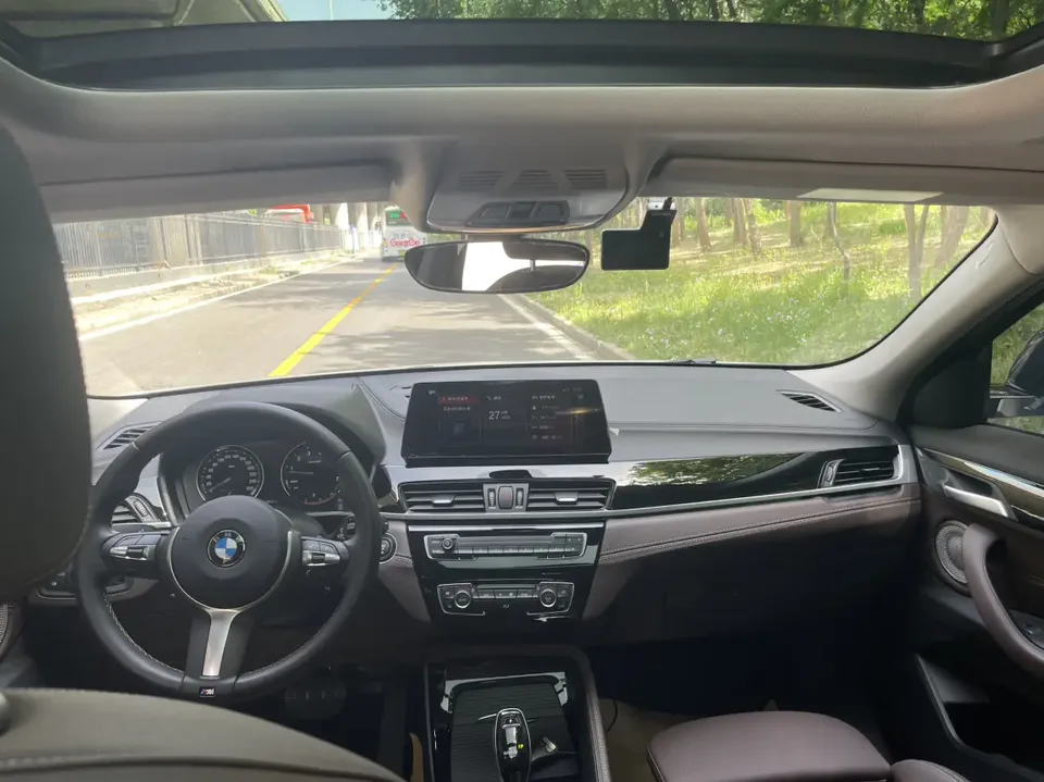 BMW X2 BMW X2 2023 sDrive25i M Sport Night Edition 2023 — миниатюра 3