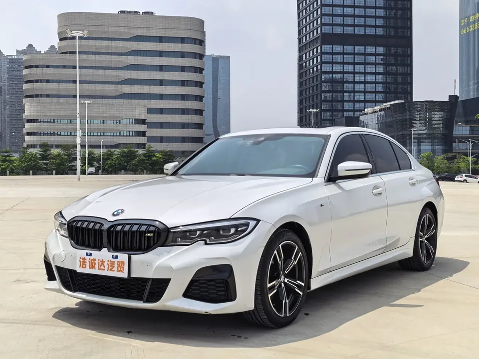 BMW 3 Series 2022