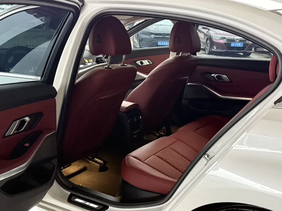 BMW 3 Series BMW 3 Series 2023 320Li M Sport Package 2023 — миниатюра 5