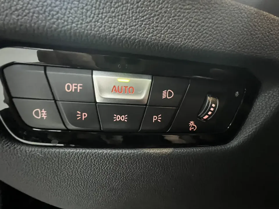 BMW 3 Series BMW 3 Series 2023 320Li M Sport Package 2023 — миниатюра 4