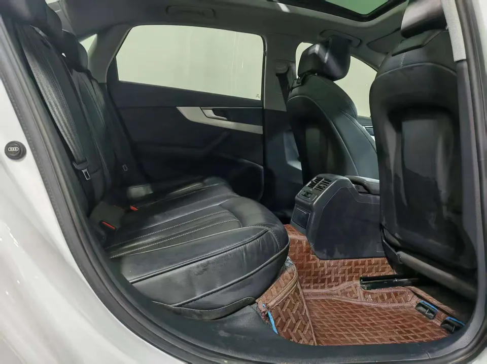 Audi a4 l 40 TFSI Fashion Dynamic Edition 2023 — миниатюра 4