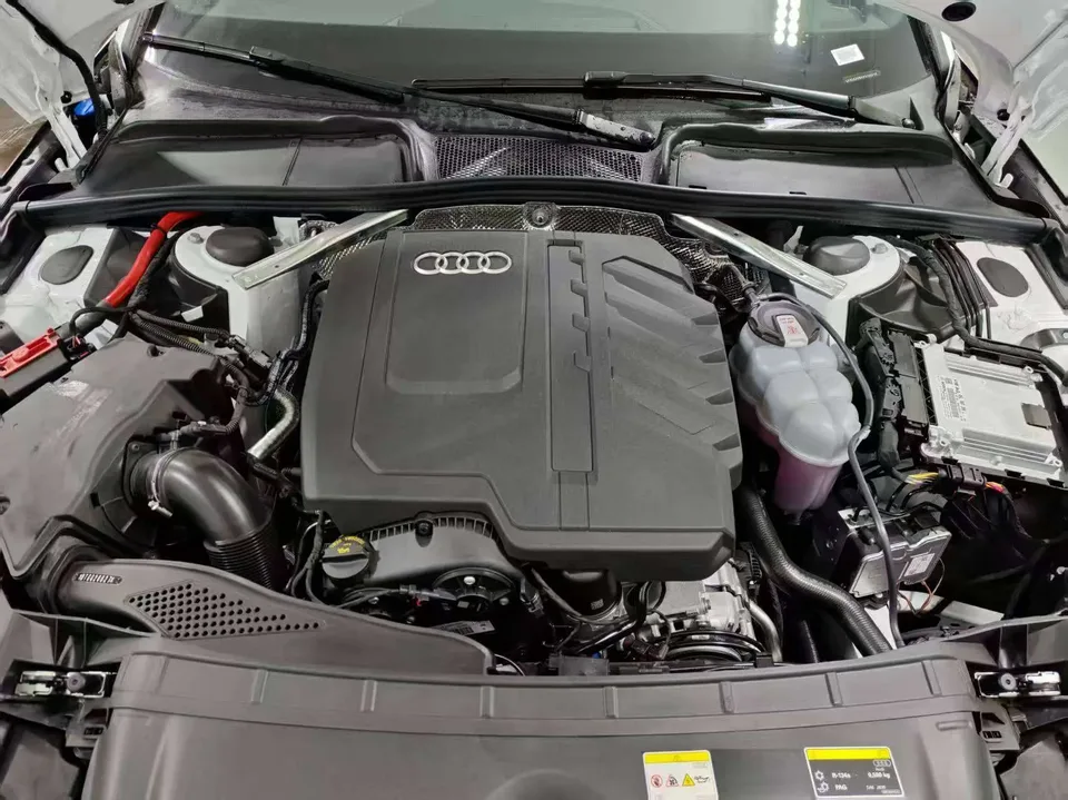 Audi a4 l 40 TFSI Fashion Dynamic Edition 2023 — миниатюра 5