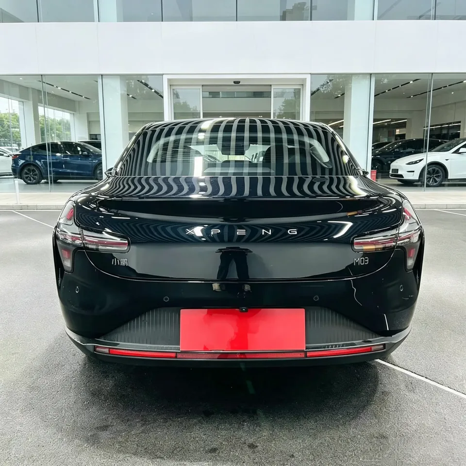 XPeng Xiaopeng MONA M03 600 Ultra-long-range Max version 2025 — миниатюра 2