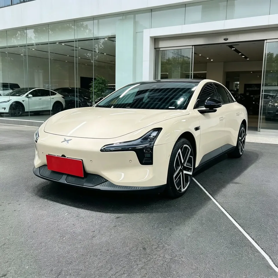 XPeng Xiaopeng MONA M03 2025
