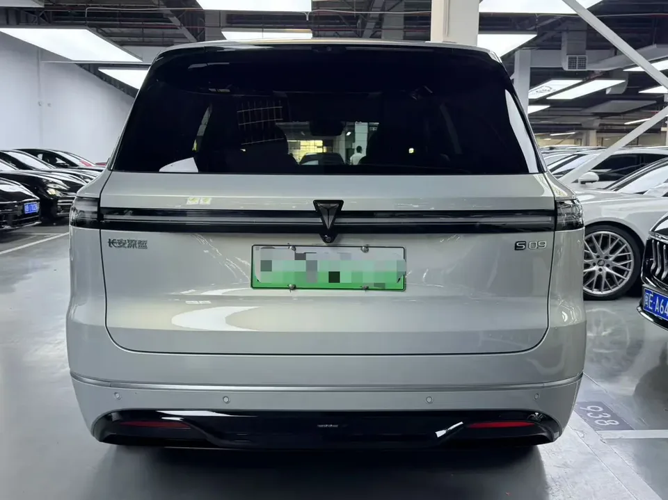 Deepal dark blue S09 Dark blue S09 2025 4WD Edition 2025 — миниатюра 2