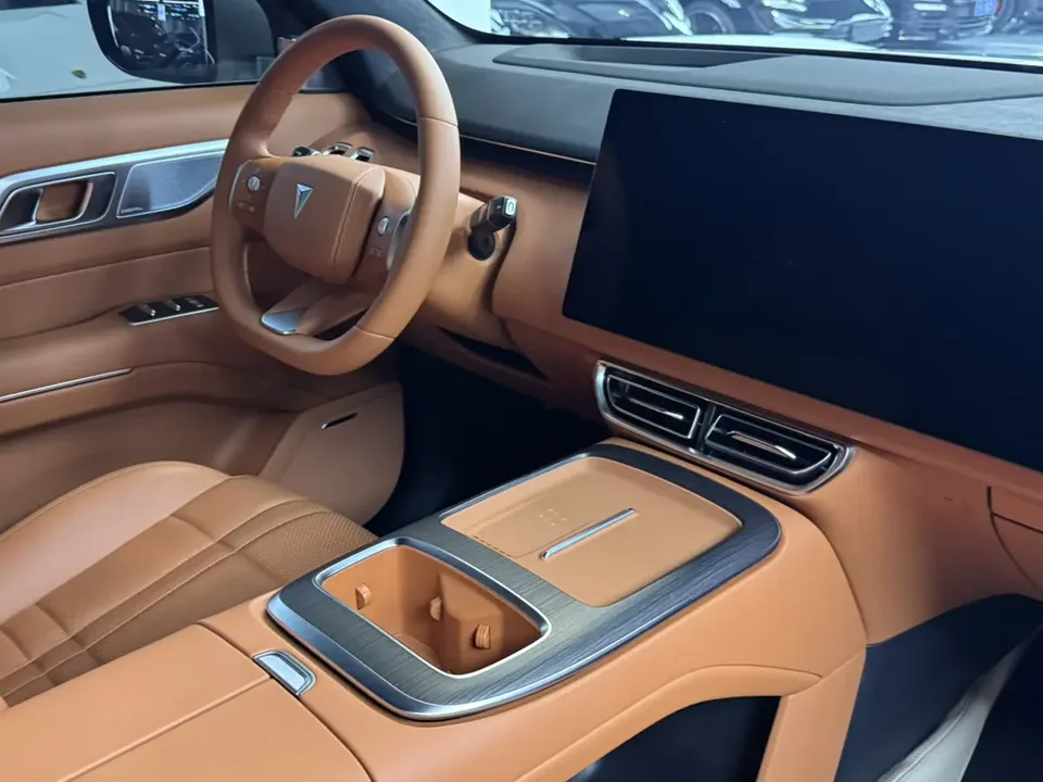 Deepal dark blue S09 Dark blue S09 2025 4WD Edition 2025 — миниатюра 4