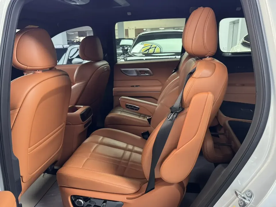 Deepal dark blue S09 Dark blue S09 2025 4WD Edition 2025 — миниатюра 5