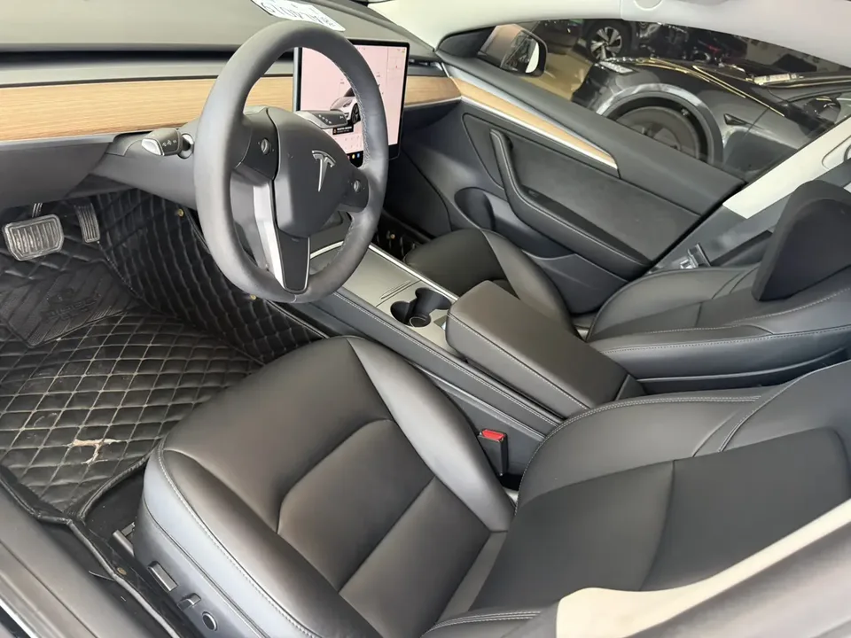 Tesla Model 3 Model 3 2022 Rear-wheel drive 2022 — thumbnail 3