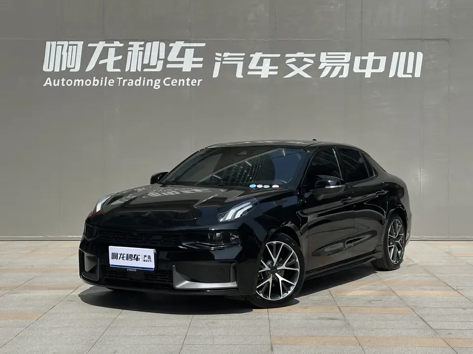 Lynk & Co 03 2022