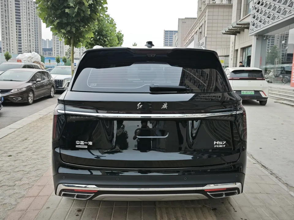 Hongqi HS7 PHEV 2024