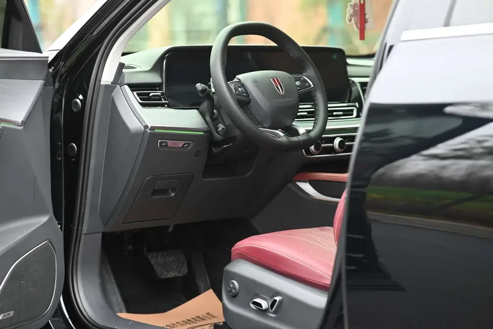 Hongqi HS5 Hongqi HS5 2026 2.0T Flagship Pro Edition 2026 — миниатюра 5
