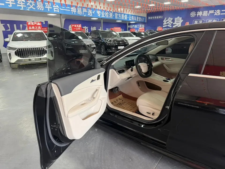 Forthing Xinghai S7 235 Luxury Edition 2025 — миниатюра 4