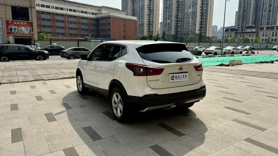 Nissan Qashqai Qashqai 2022 2.0L XV Smart Edition 2022 — thumbnail 4