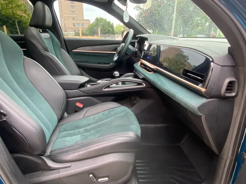 Geely Monjaro 2.0TD DCT EVO 2WD Luxury Edition 2022 — миниатюра 5