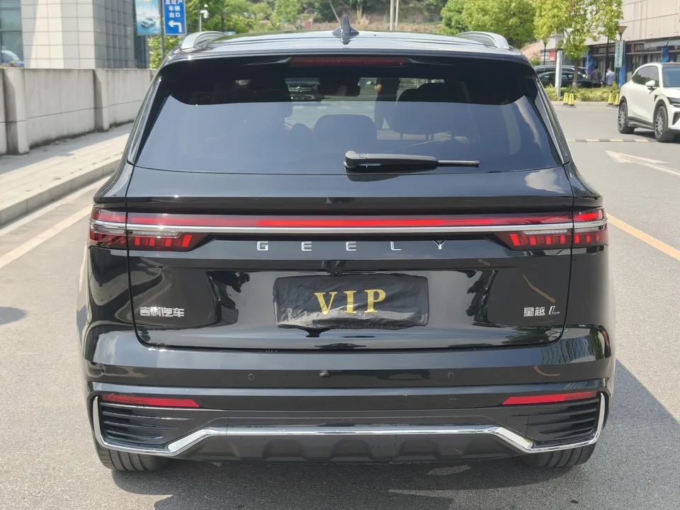 Geely Monjaro 2.0TD DCT EVO 2WD Smart Edition 2023 — миниатюра 2