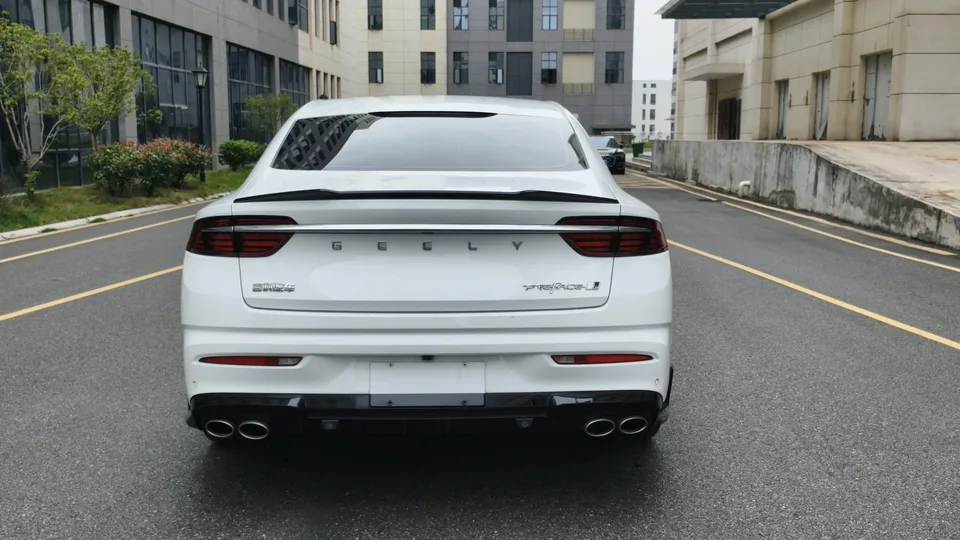Geely Preface Xing Rui 2023 1.5T Kunlun Edition 2024 — thumbnail 2