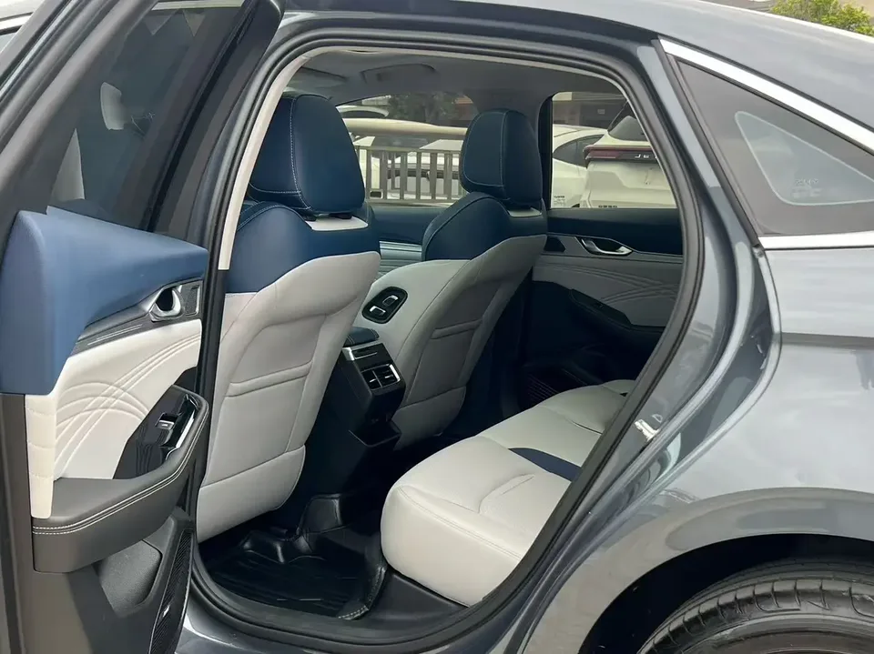 Geely Xing Rui 2.0T flagship model 2022 — миниатюра 4