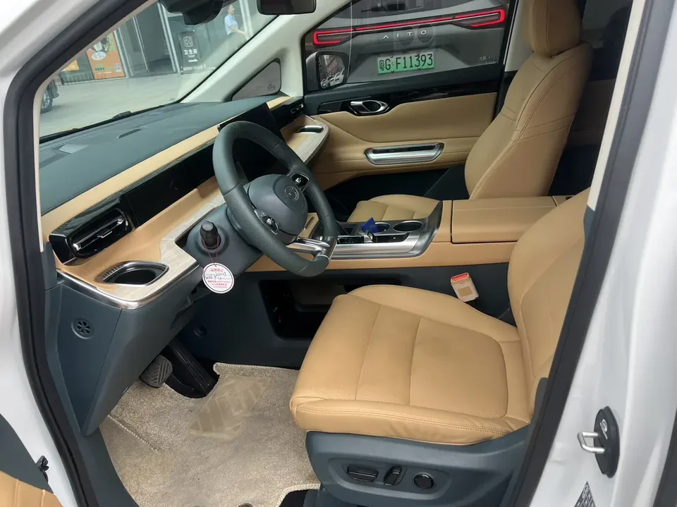 GAC Trumpchi E8 Trumpchi E8 2024 Honor Series 2.0ATK Honor Edition 2025 — thumbnail 5