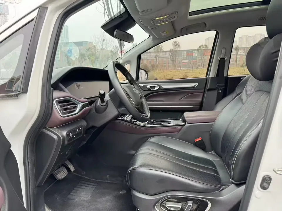 GAC Trumpchi M6 Trumpchi M6 2023 PRO 270T WDCT Premium Edition 2024 — миниатюра 5