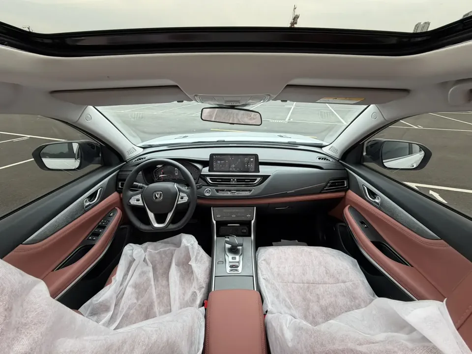 Changan CS75 Enjoy Edition 1.5T DCT Premium Edition 2025 — миниатюра 4