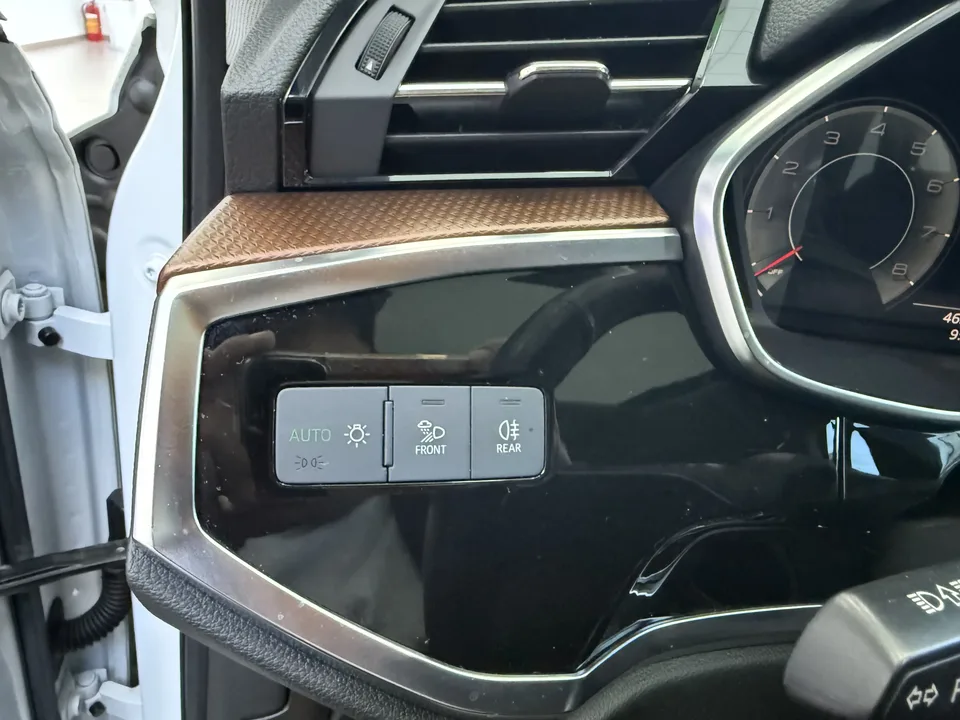 Audi Q3 Audi Q3 2022 35 TFSI Fashionable and Elegant 2022 — миниатюра 4