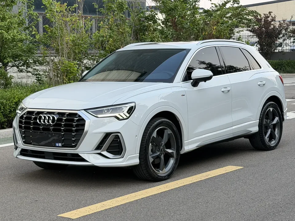 Audi Q3 2022