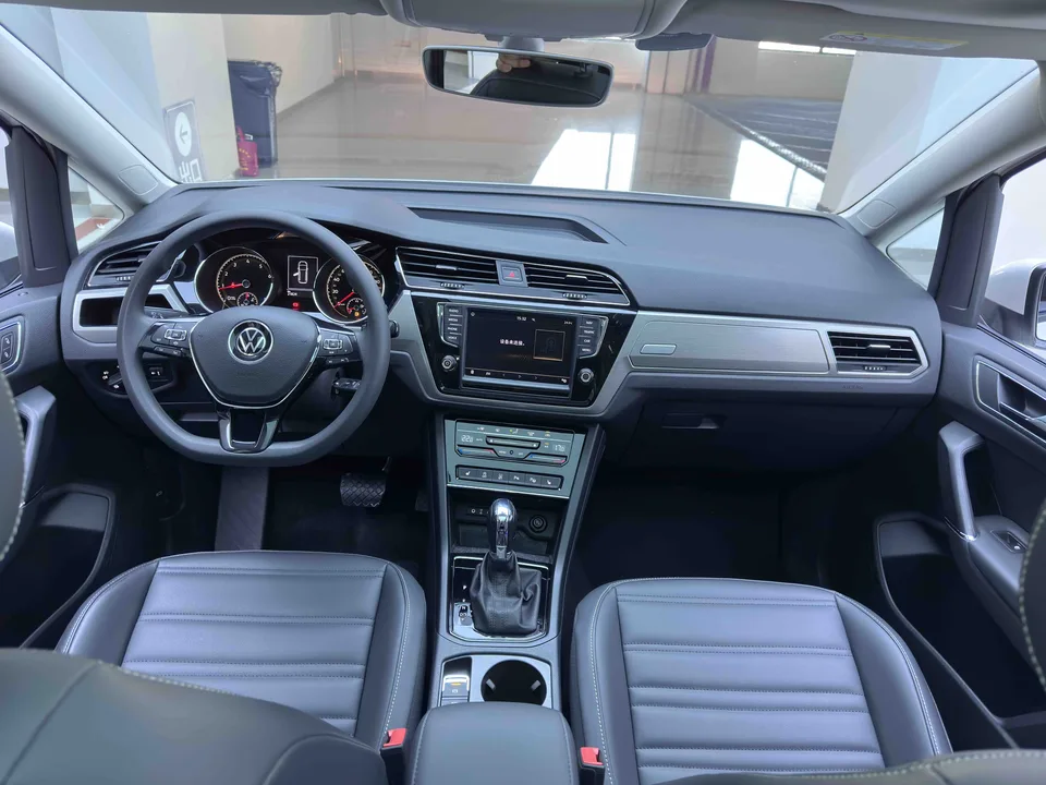 Audi Q3 Audi Q3 2023 35 TFSI Fashionable and Dynamic 2023 — миниатюра 5