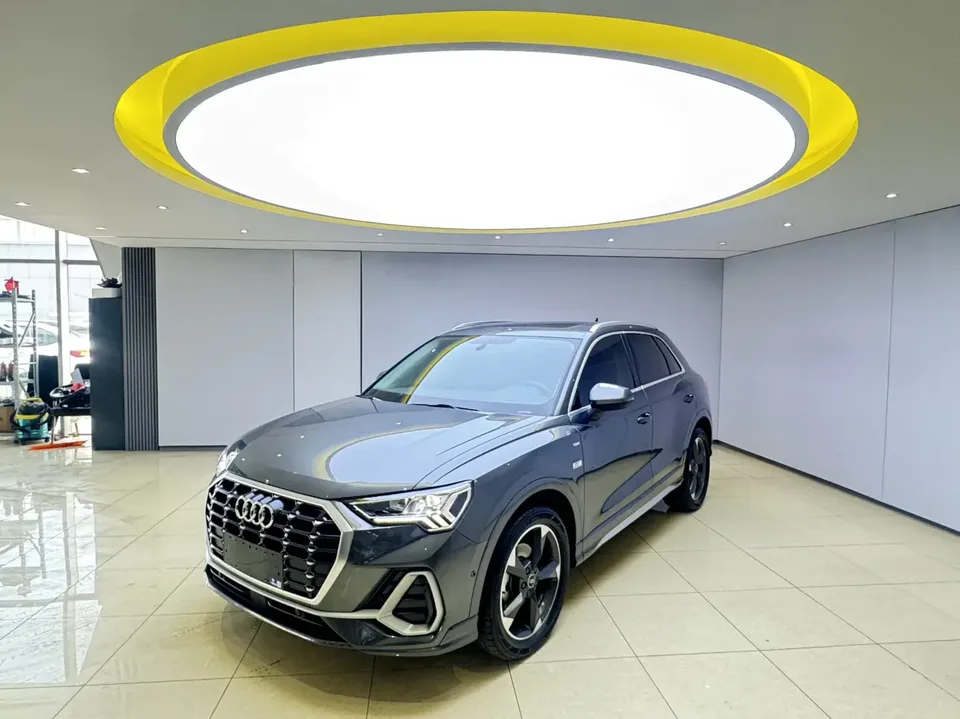 Audi Q3 2022