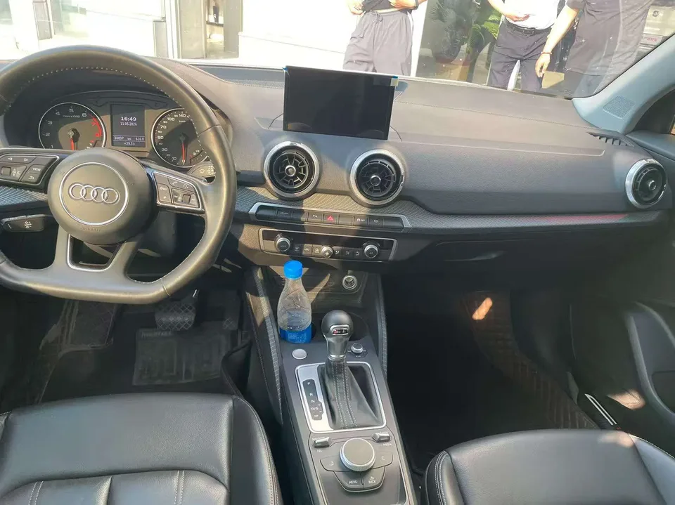 Audi Q2L Audi Q2L 2022 35 TFSI Fashion Dynamic Edition 2022 — миниатюра 2