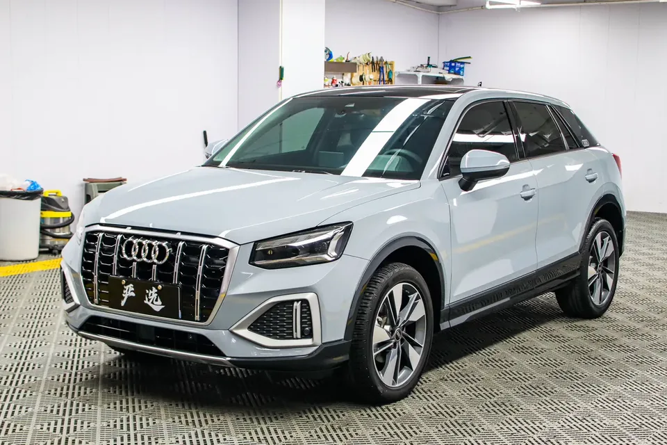 Audi Q2L Q2L 2022 Audi Q2L 2022 35 TFSI Fashionable and Elegant 2022 — photo 1, buy with delivery to Moscow