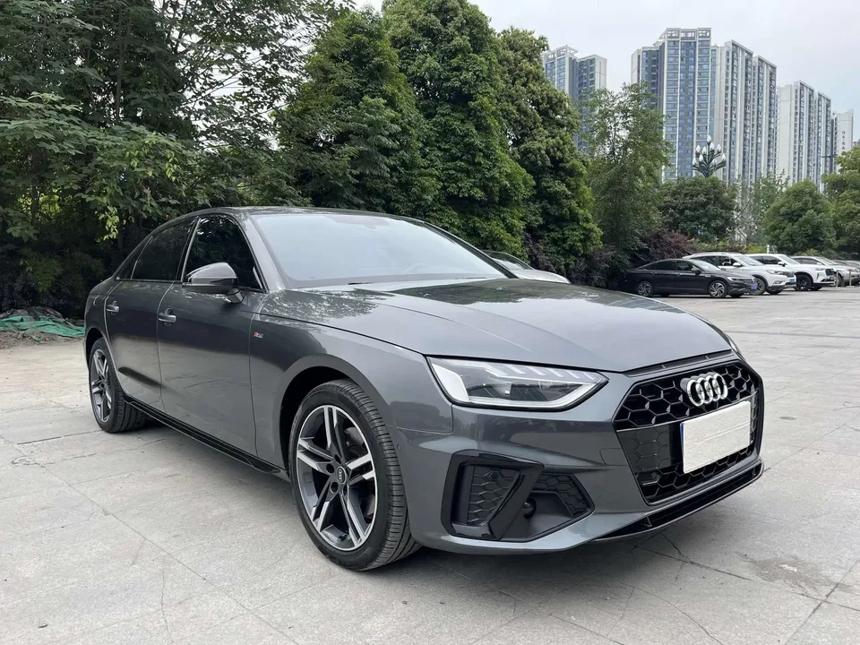 Audi a4 l 40 TFSI luxury and dynamic model 2023 — миниатюра 3