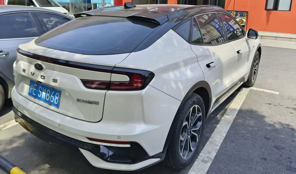 Ford EVOS EVOS 2022 EcoBoost 245 Sports Edition 2023 — миниатюра 2