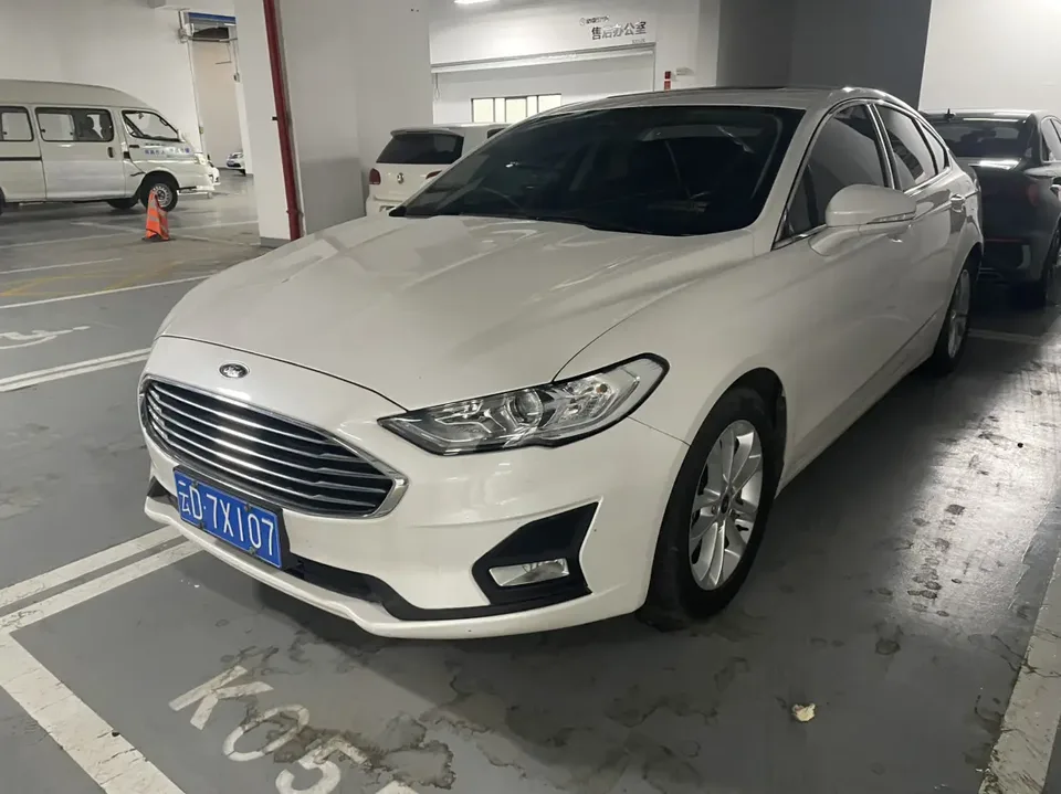Ford Mondeo 2022