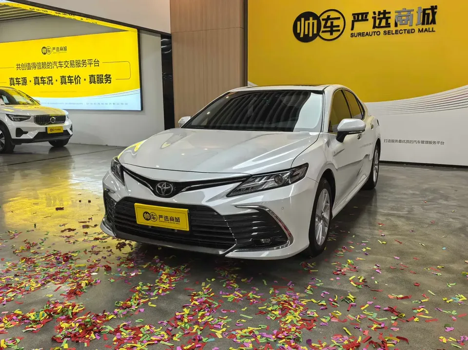 Toyota Camry 2022