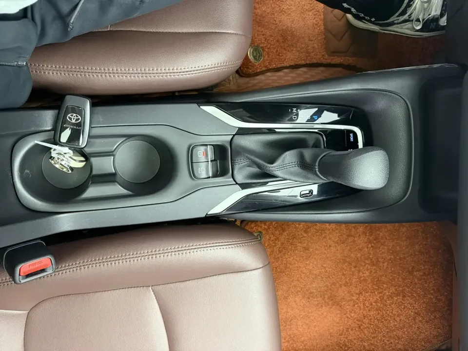 Toyota Corolla Corolla 2021 1.5L CVT Elite CARE Edition 2023 — thumbnail 4