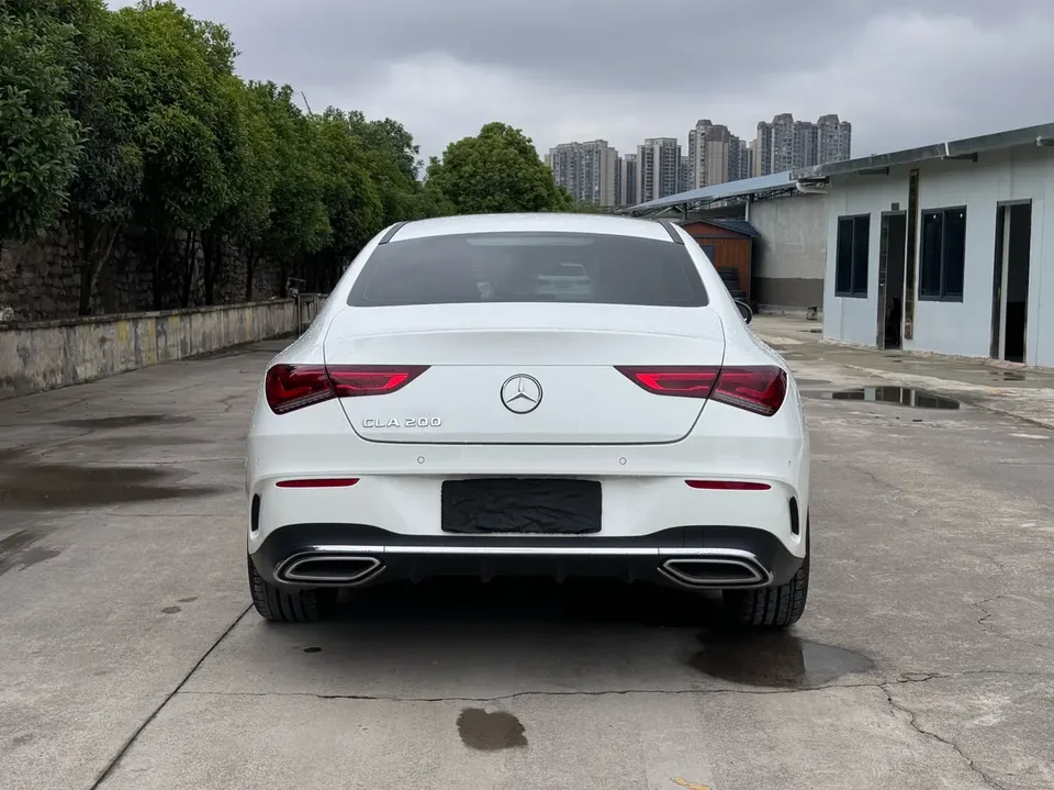 Mercedes-Benz CLA (Imported) Mercedes-Benz CLA 2022 CLA 200 four-door coupe 2022 — миниатюра 5