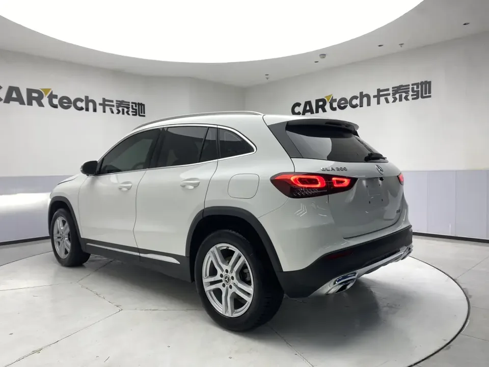 Mercedes-Benz GLA facelift GLA 200 2024 — миниатюра 2