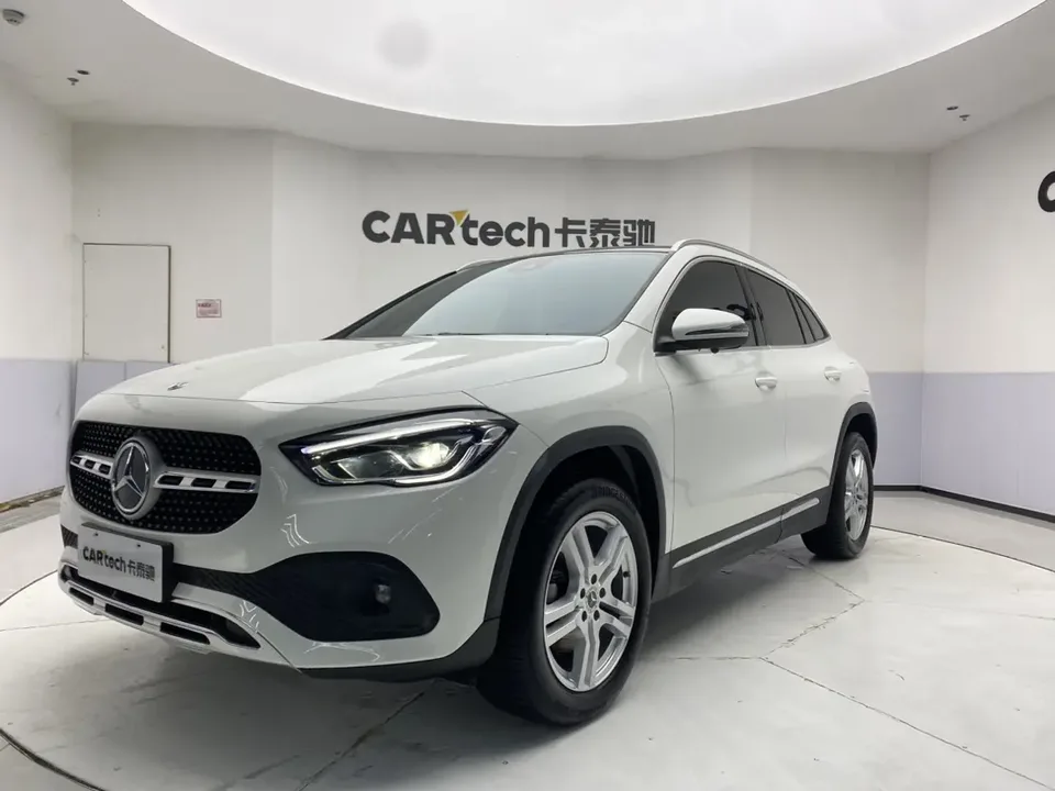 Mercedes-Benz GLA 2024