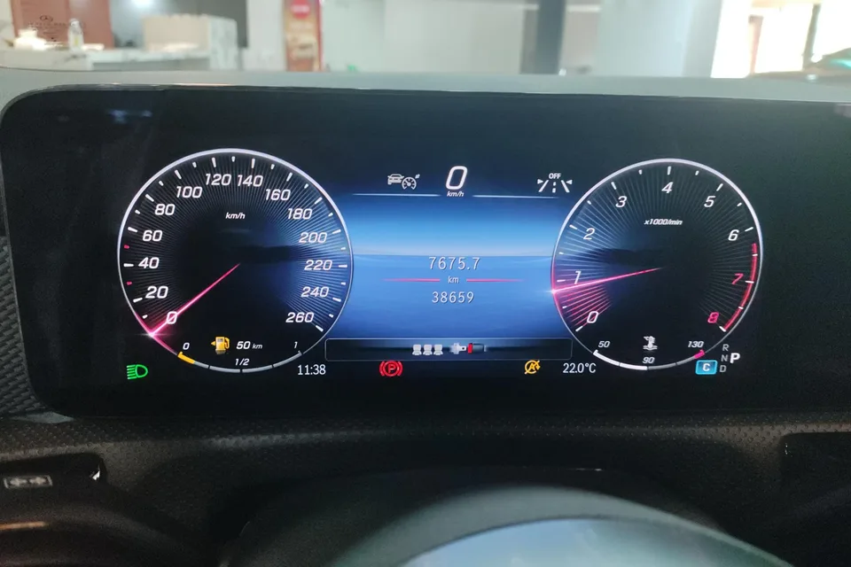 Mercedes-Benz Mercedes Benz A Class Mercedes-Benz A-Class 2024 A 180 L 2024 — миниатюра 5