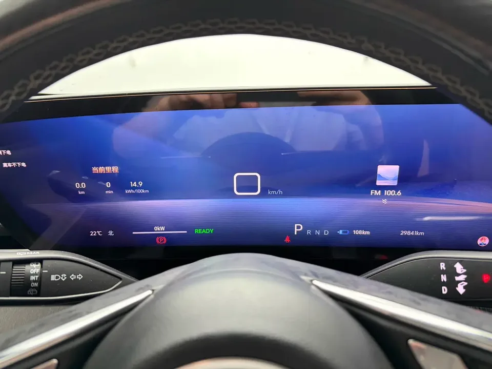 Buick E5 Pioneer Edition 2024 — миниатюра 3