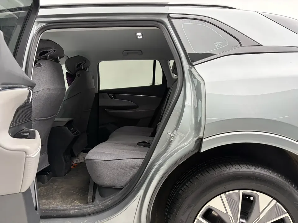 Buick E5 Pioneer Edition 2024 — миниатюра 5