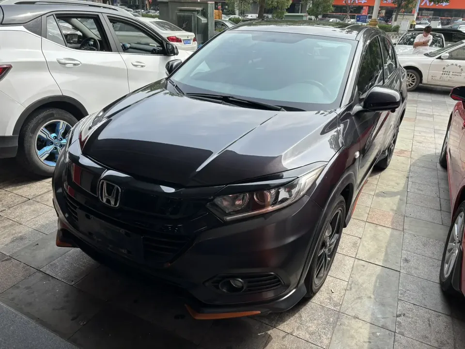 Honda VEZEL Binzhi 2022 2022 VIZI 1.5L CVT Phantom Night Pioneer Edition 2022 — фото 1, купить с доставкой в Москву
