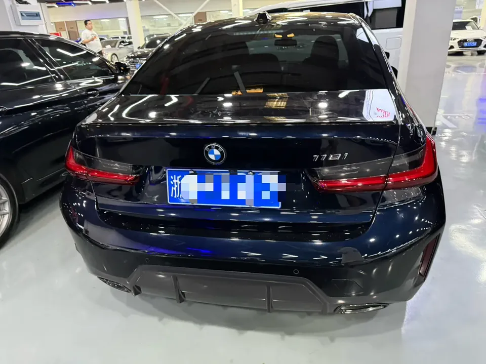 BMW 3 Series 2.0T Automatic Rear-wheel Drive 5-seater Original Customized Edition 2024 — миниатюра 4