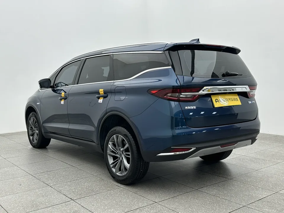 Geely Jiaji PHEV Jiaji PHEV 2022 1.5TD PHEV Platinum model 82km luxury model 2022 — миниатюра 2