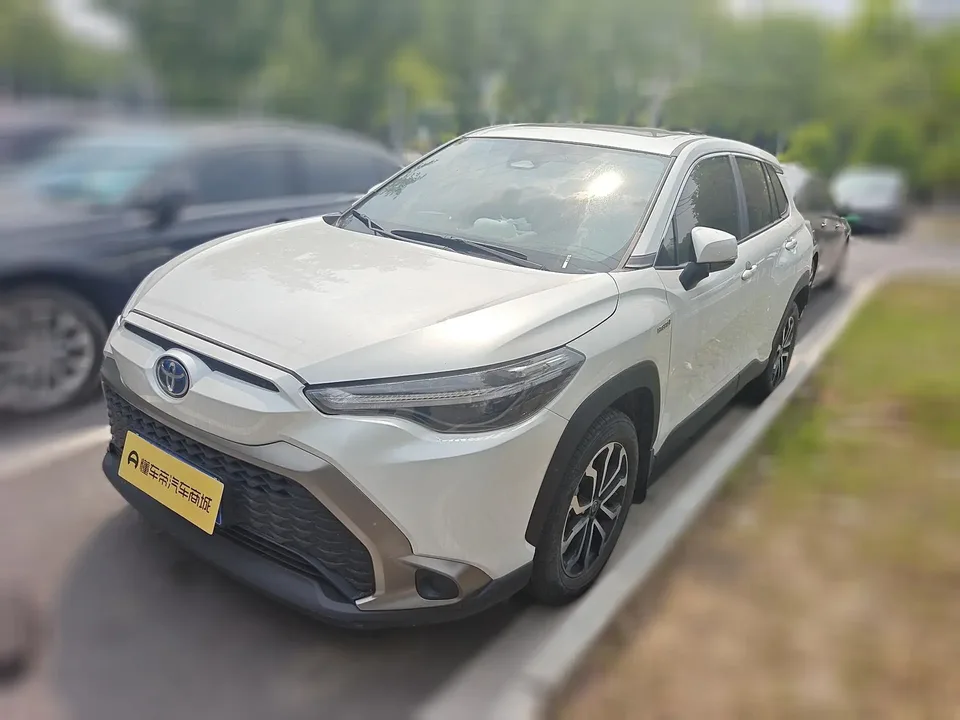 Toyota Frontlander 2024