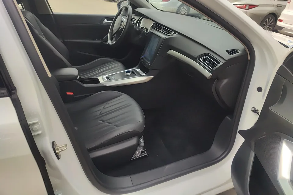 Dongfeng Fukang ES600 T3 customized version 2022 — миниатюра 3
